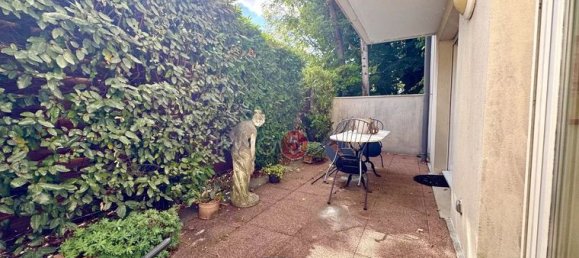 3 chambres Appartement à Le Raincy, France No. 360259 7