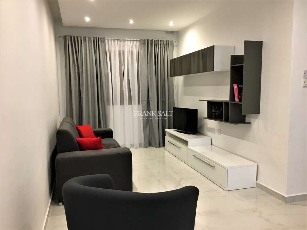 3 bedrooms Maisonette in Ta' Xbiex, Malta No. 6385