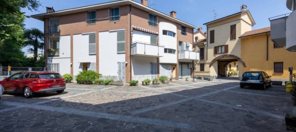 Apartamento T2 em Masate, Italy N.º 292641 25