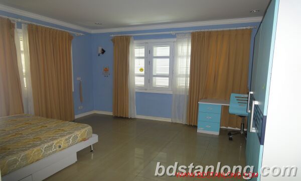 Вилла с 4 спальнями в Тэйхо, Вьетнам № 6341