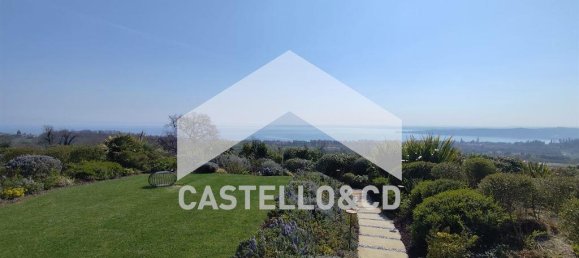 Villa de 4 habitaciónes en Padenghe sul Garda, Italy No. 43439 7