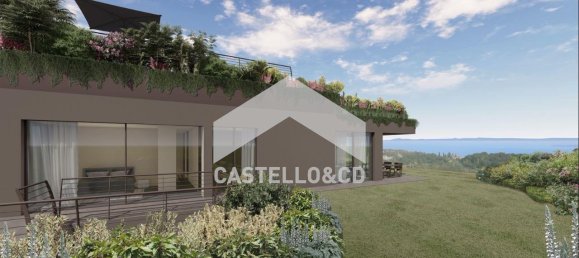 Villa de 4 habitaciónes en Padenghe sul Garda, Italy No. 43439 8