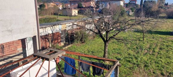 Дом с 10 комнатами в Кастельнуово Магра, Италия № 216824 29