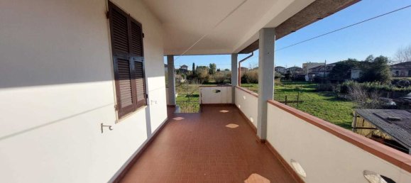 Дом с 10 комнатами в Кастельнуово Магра, Италия № 216824 23