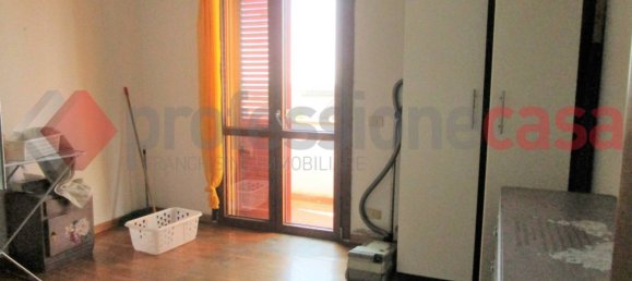 3 chambres Maison à San Giuliano Terme, Italy No. 57184 10