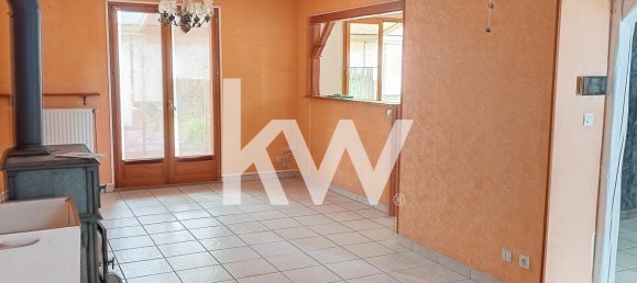 Casa de 4 dormitorios en Sillery, France No. 58165 11