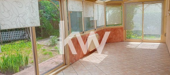 Casa de 4 dormitorios en Sillery, France No. 58165 3