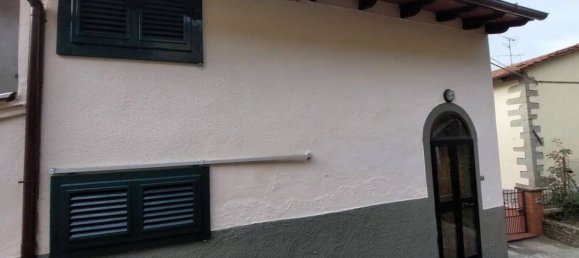 Villa de 4 dormitorios en Arezzo, Italy No. 209554 18