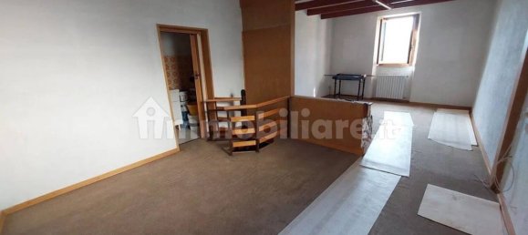 Villa de 4 dormitorios en Arezzo, Italy No. 209554 5