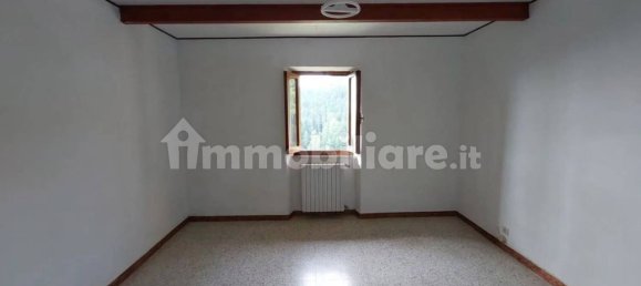 Villa de 4 dormitorios en Arezzo, Italy No. 209554 2