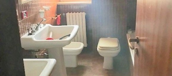 4 rooms Apartment in Modugno, Italy No. 158776 9