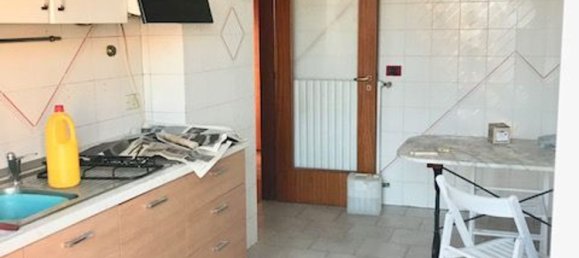 4 rooms Apartment in Modugno, Italy No. 158776 5