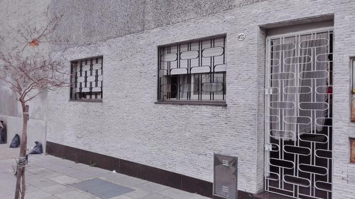 4 bedrooms House in Buenos Aires, Argentina No. 103766