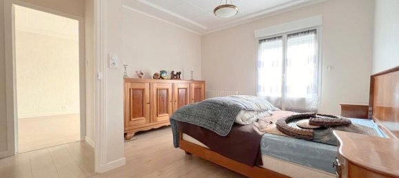 5 bedrooms House in Saint-Nazaire, France No. 100876 6