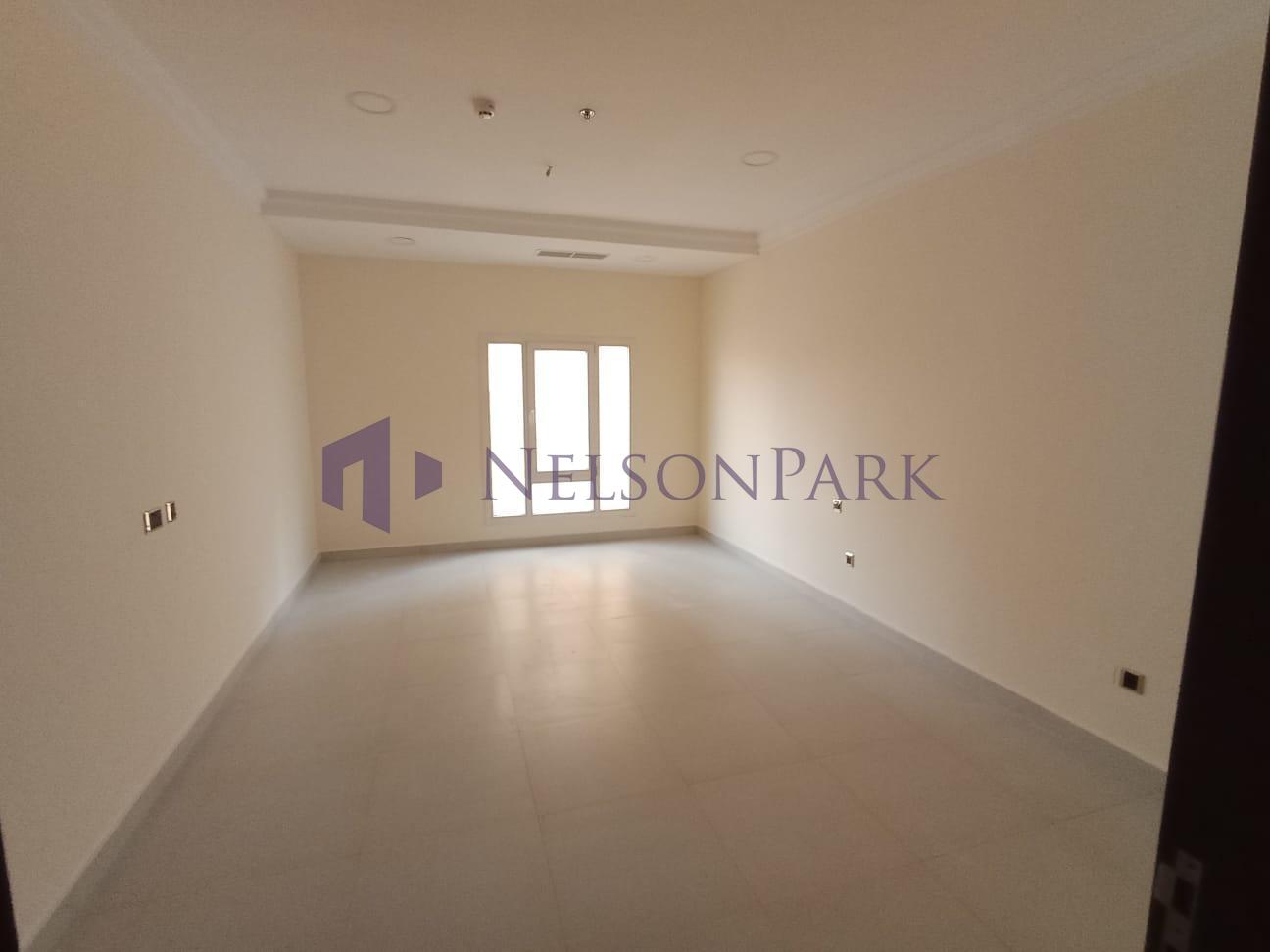 3 bedrooms Apartment in Doha, Qatar No. 1825