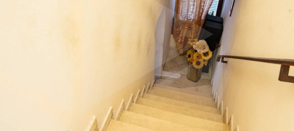 6-salle Maison à Vecchiano, Italy No. 227625 19