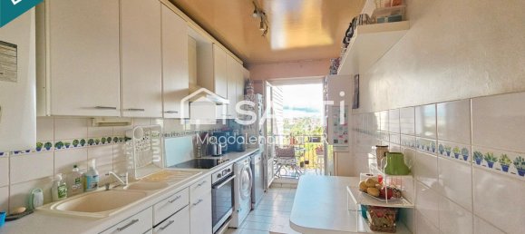 3 bedrooms Apartment in Viry-Chatillon, France No. 349177 9