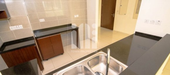 Квартира с 2 спальнями в MARINA BLUE TOWER, Аль-Рим, ОАЭ № 59153 2