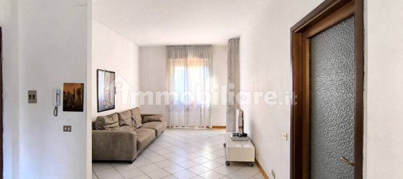 2 bedrooms Apartment in Florence, Italy No. 207478 11