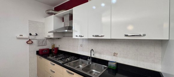 3 rooms Apartment in Chiarano, Italy No. 263905 16