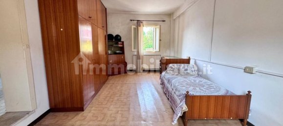 3 Schlafzimmer Haus in Castelguglielmo, Italy, Nr. 351117 3