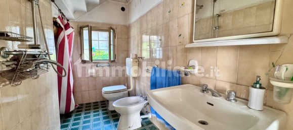 3 Schlafzimmer Haus in Castelguglielmo, Italy, Nr. 351117 8