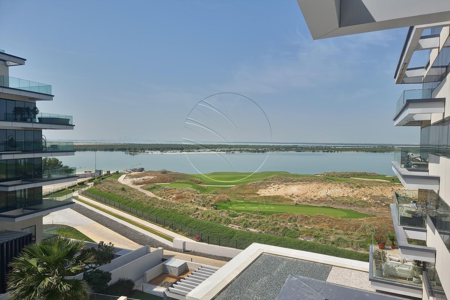 Apartamento de 2 dormitorios en Yas Island, UAE No. 29539