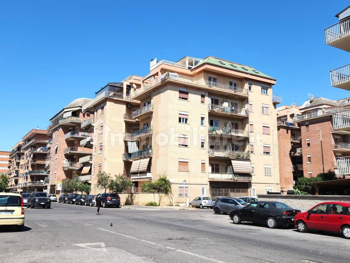 2 bedrooms Apartment in Rome, Italy No. 297503