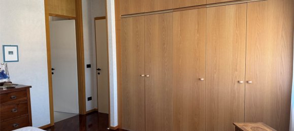 Ático de 3 dormitorios en Vittorio Veneto, Italy No. 61752 24