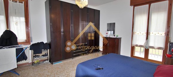 Квартира с 4 спальнями в Кастельнуово Рангоне, Италия № 377037 21