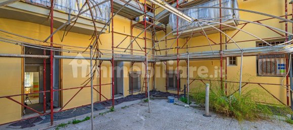 2 bedrooms Apartment in Pistoia, Italy No. 267471 16