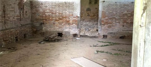 Casa de 5 divisões em Ravenna, Italy N.º 138300 32