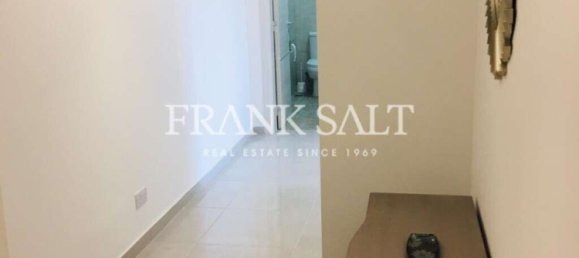 2 غرف نوم شقة في Saint Paul's Bay, Malta رقم 9636 5