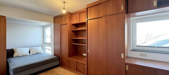 Квартира с 3 комнатами в Оттакринг, Австрия № 181224 13