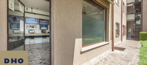 1-Zimmer Gewerbliche Immobilie in Bonate Sotto, Italy, Nr. 378986 3