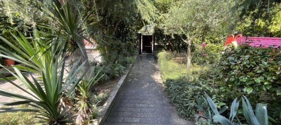 7 rooms Villa in Samarate, Italy No. 145416 4