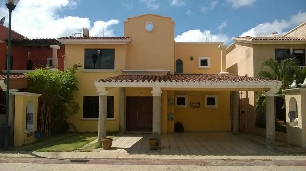 3 bedrooms House in Tabasco, Mexico No. 185004