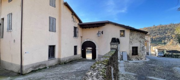 Casa de 6 dormitorios en Ome, Italy No. 162039 4