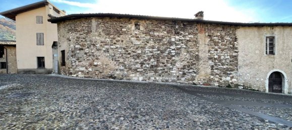 Casa de 6 dormitorios en Ome, Italy No. 162039 78