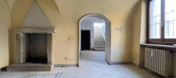 Casa de 6 dormitorios en Ome, Italy No. 162039 54