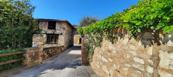 Casa de 6 dormitorios en Ome, Italy No. 162039 32