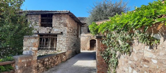 Casa de 6 dormitorios en Ome, Italy No. 162039 38