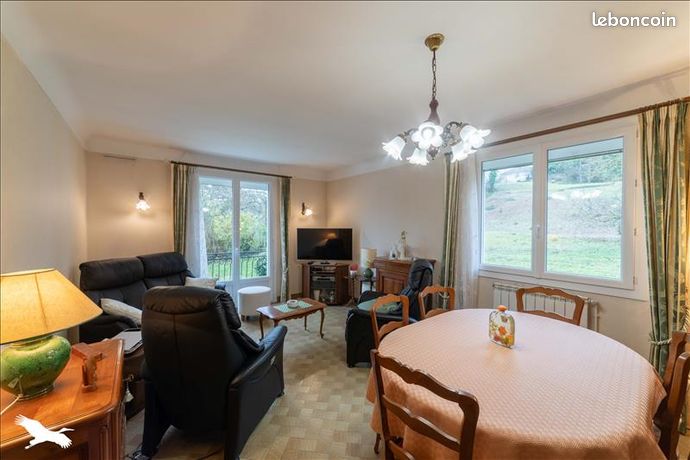 4 Schlafzimmer Villa in Villefranche-de-Rouergue, France, Nr. 305943