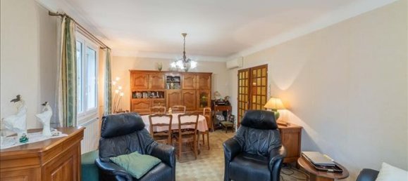 4 Schlafzimmer Villa in Villefranche-de-Rouergue, France, Nr. 305943 3