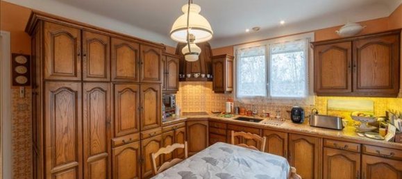 4 Schlafzimmer Villa in Villefranche-de-Rouergue, France, Nr. 305943 4