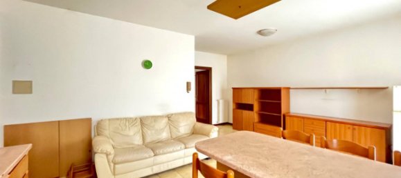 Apartamento de 2 dormitorios en Leffe, Italy No. 357175 4