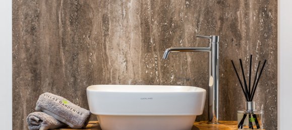 4 bedrooms Villa in Marbella, Spain No. 123818 9