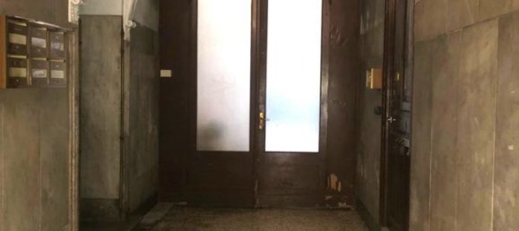 Apartamento de 4 habitaciónes en Palermo, Italy No. 131071 4