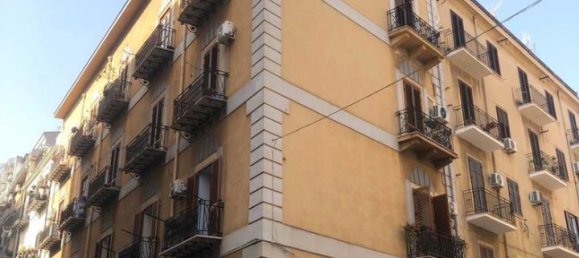 Apartamento de 4 habitaciónes en Palermo, Italy No. 131071 38