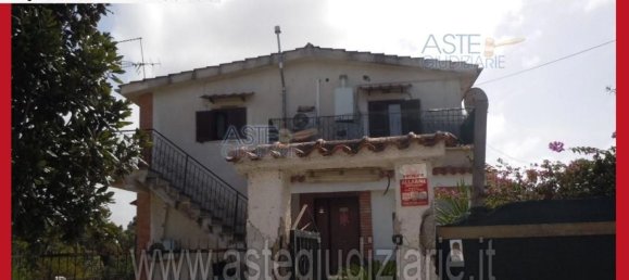 5 bedrooms Apartment in Aprilia, Italy No. 330956 41